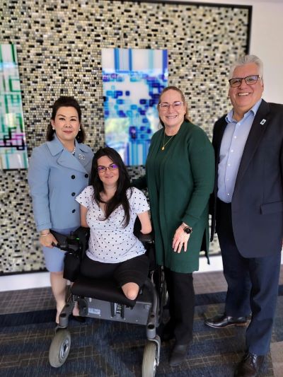 Left to right, Vice President Christine Nguyen, Jessica Lopez, Board of Governors Student Leadership Award recipient, Vice President Kate Mueller, and President of Coastline College Vince Rodriguez.